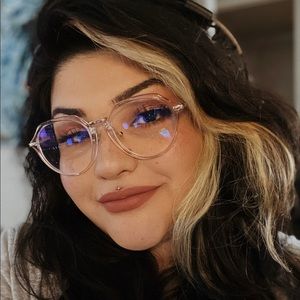 Meet your Posher, Diana